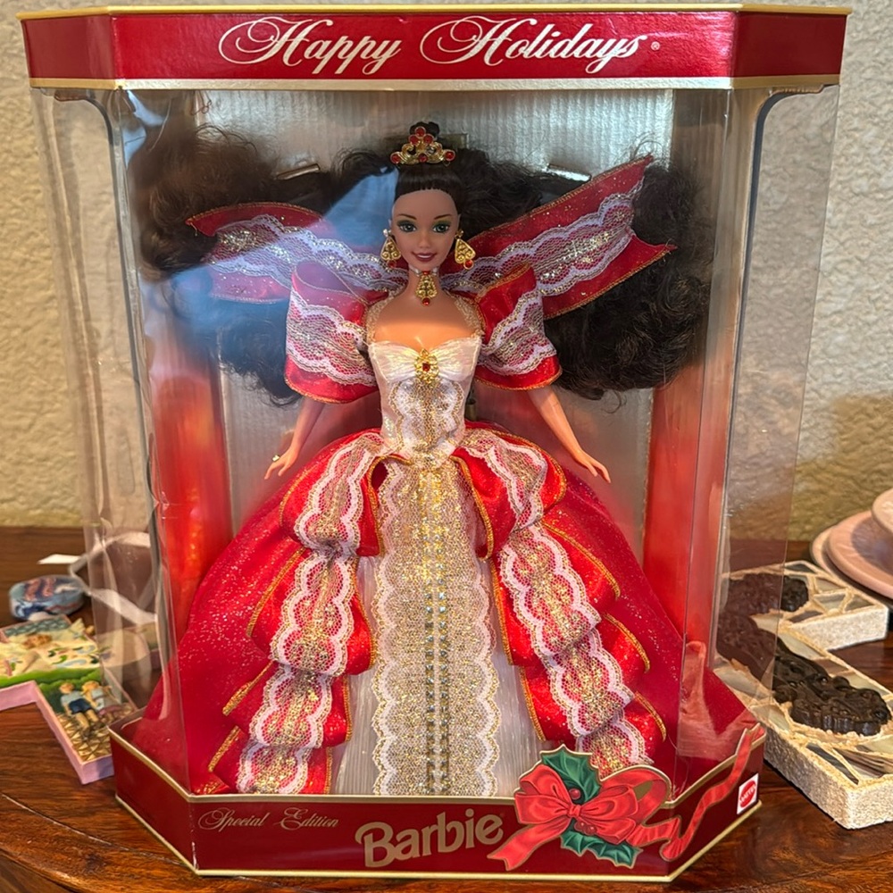 1997 10th Edition Christmas Barbie